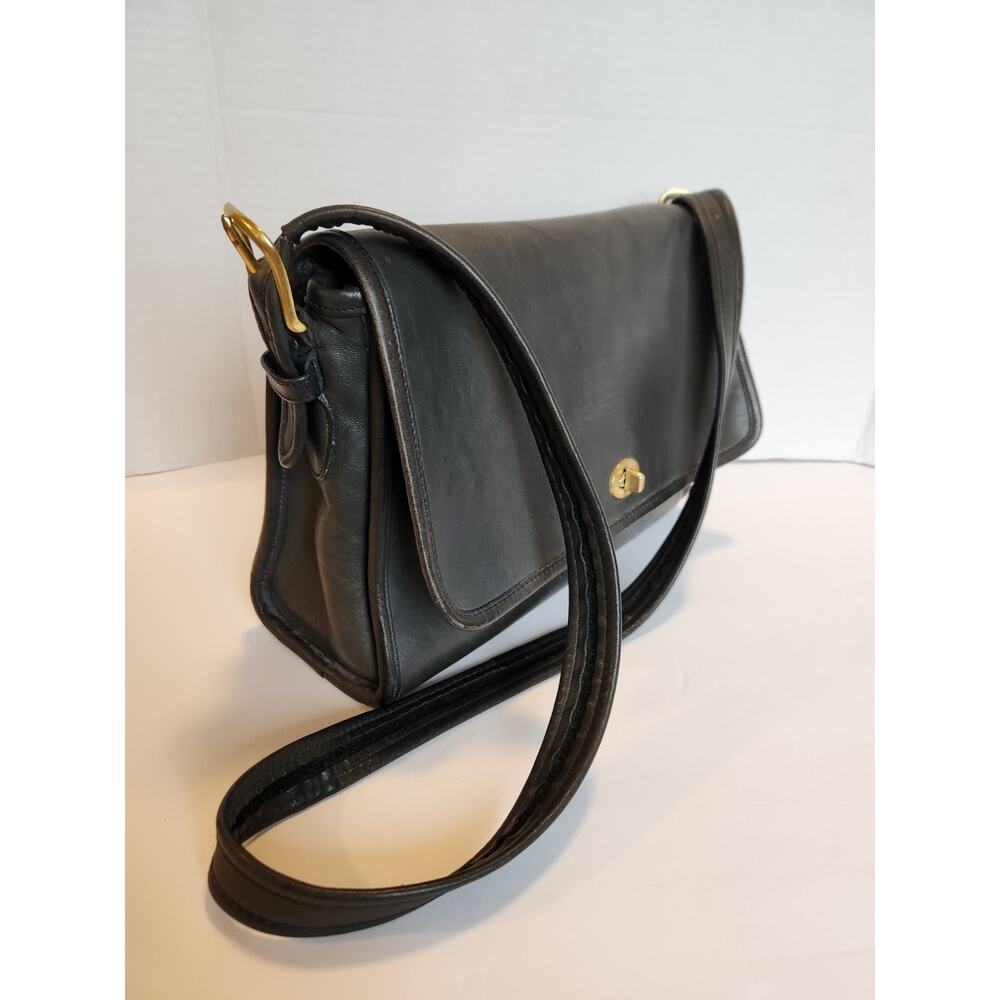 Vintage 1980s 90s Coach Glovetanned Bag Black Leather Crossbody NYC USA 634-0941